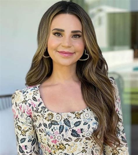 Rosanna Pansino – Age, Bio, Personal Life, Family & Stats